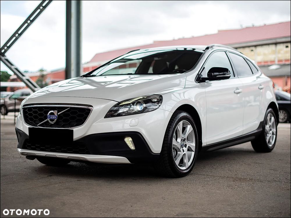 Volvo V40 Cross Country - 5
