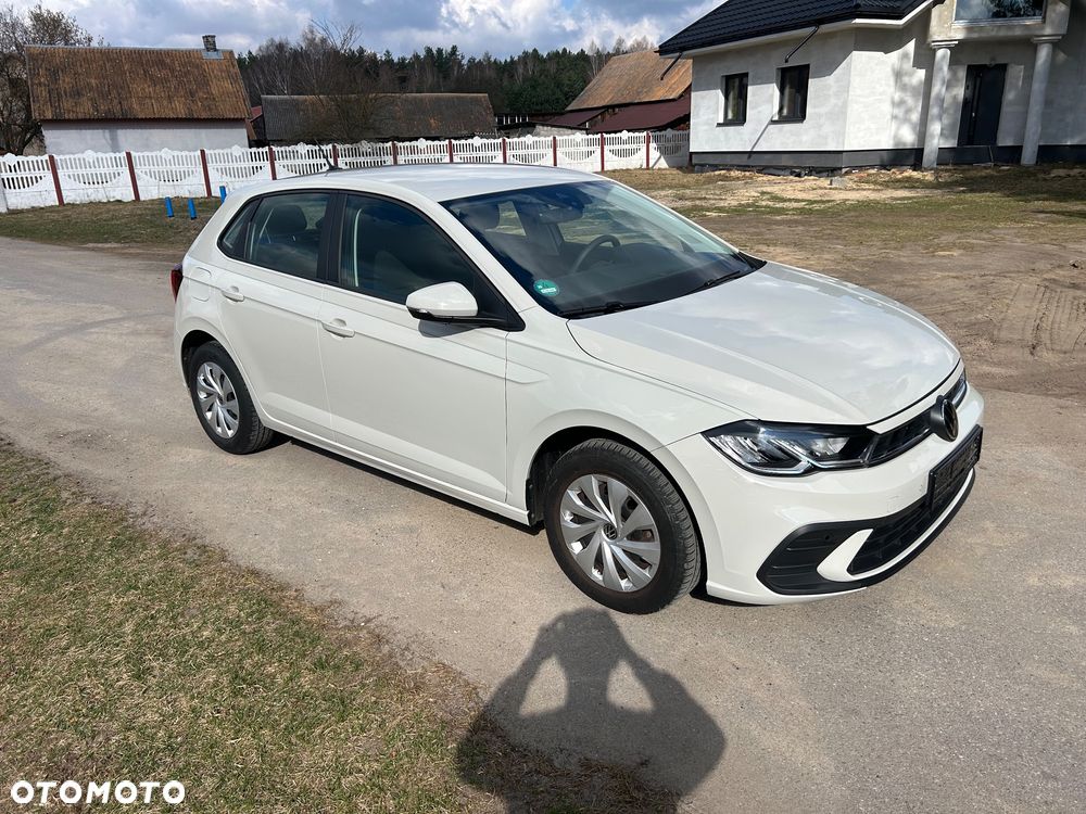 Volkswagen Polo - 1