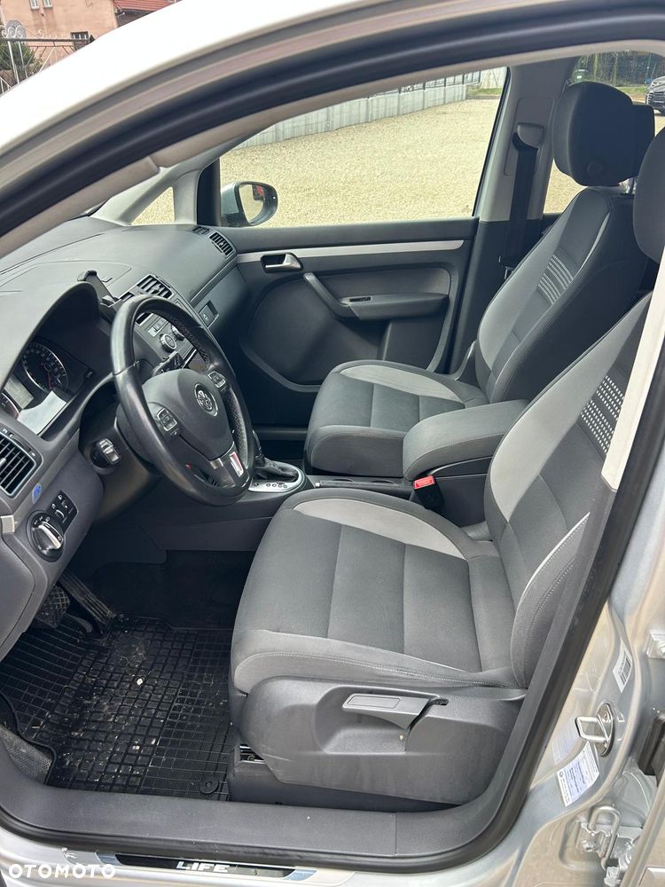 Volkswagen Touran 1.6 TDI DPF BlueMotion Technology DSG Life - 6