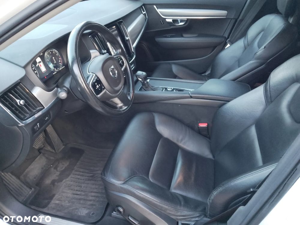 Volvo V90 T5 Geartronic Momentum - 26