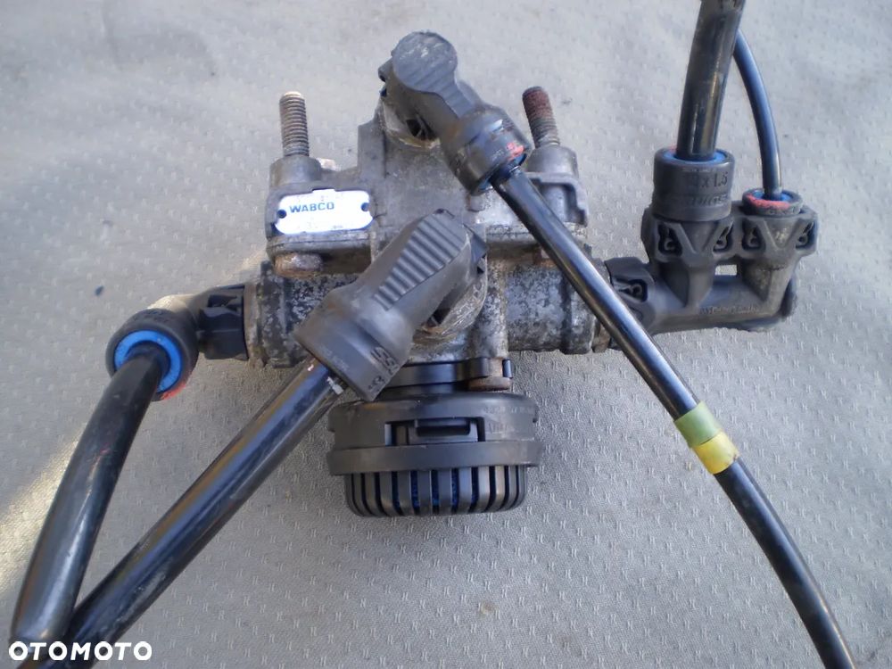 zawór powietrza WABCO RENAULT premium  DXI  460