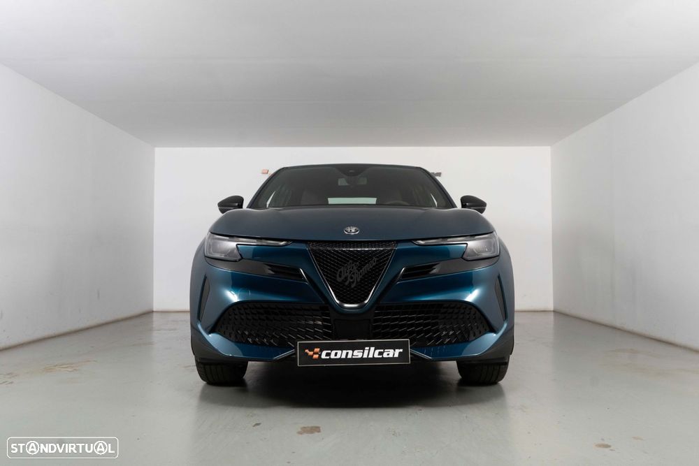 Alfa Romeo Junior Elletrica 50 kWh Launch Edition - 4