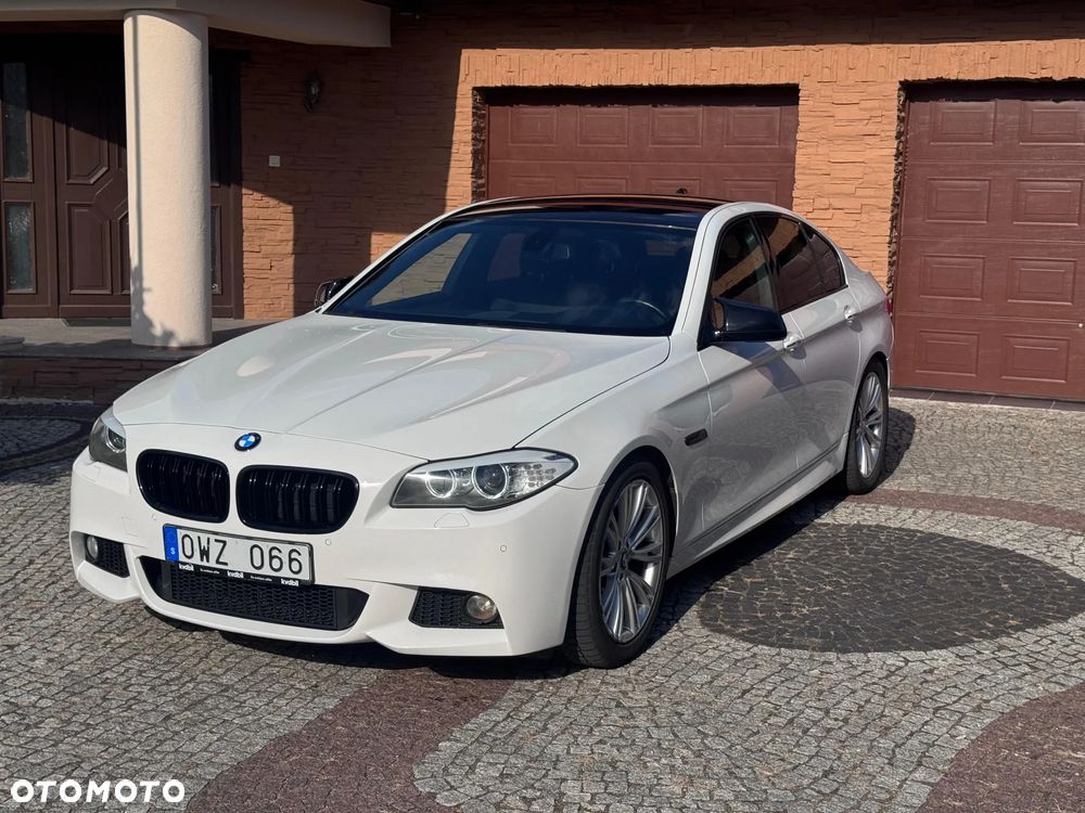 BMW Seria 5 520d Sport-Aut - 2