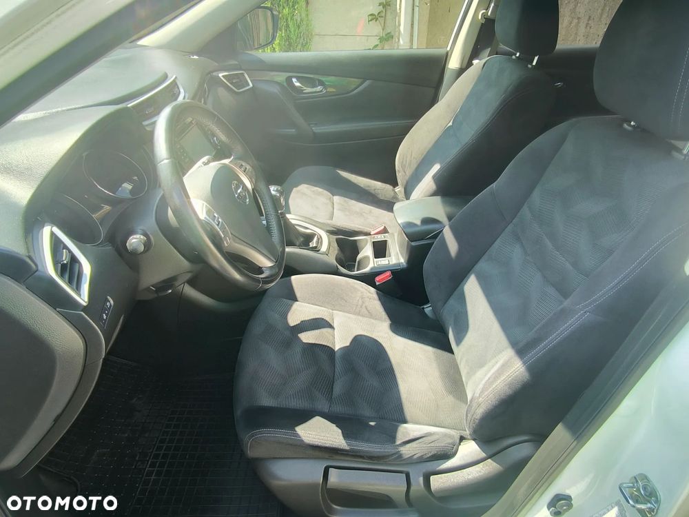 Nissan X-Trail 1.6 DCi Acenta - 23