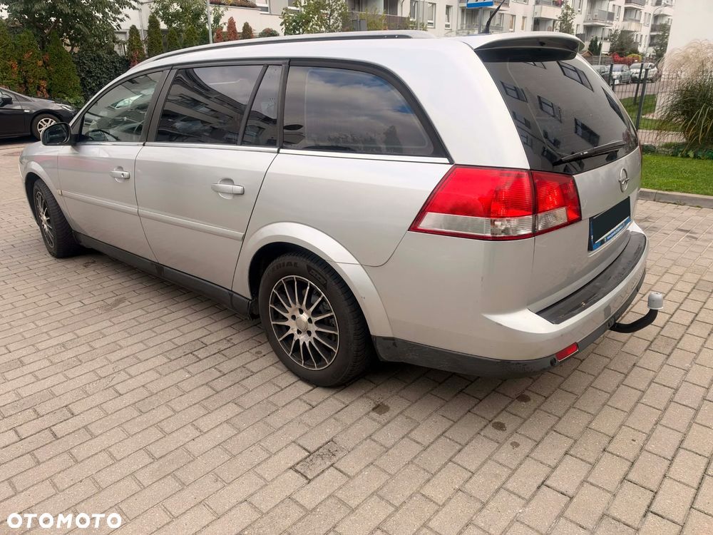 Opel Vectra 2005 photo 2