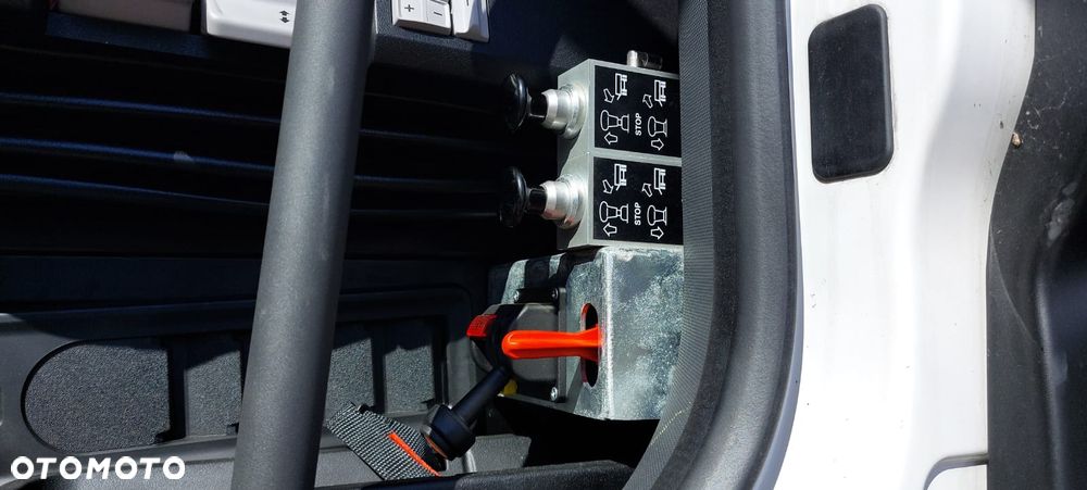 Renault K 520 P6X6 HEAVY - 28