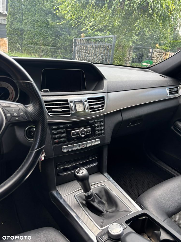 Mercedes-Benz Klasa E 250 CDI Classic - 18