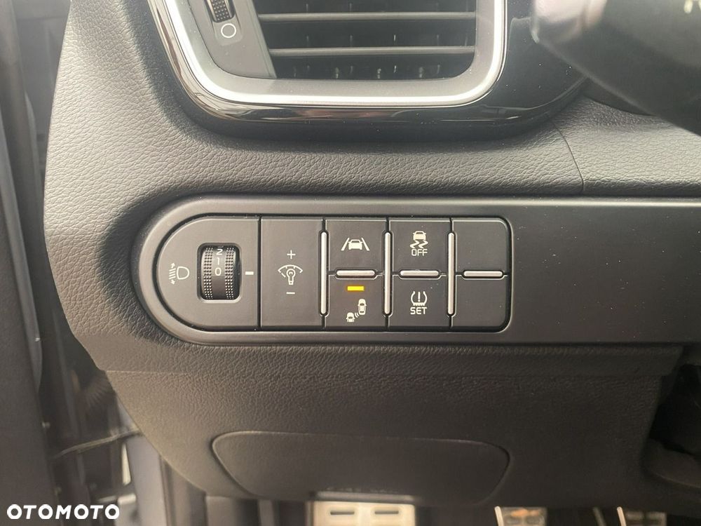 Kia ProCeed - 24