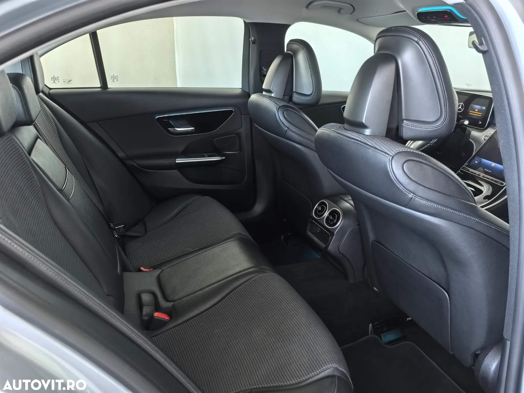 Mercedes-Benz C 180 9G-TRONIC - 28