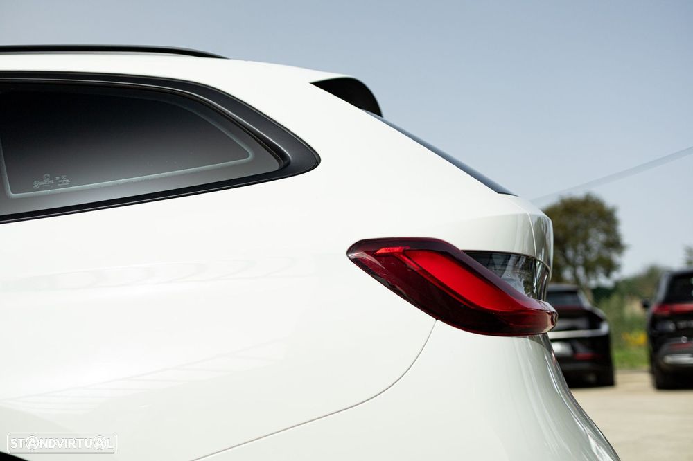 BMW 320 d Aut. Sport Line - 18