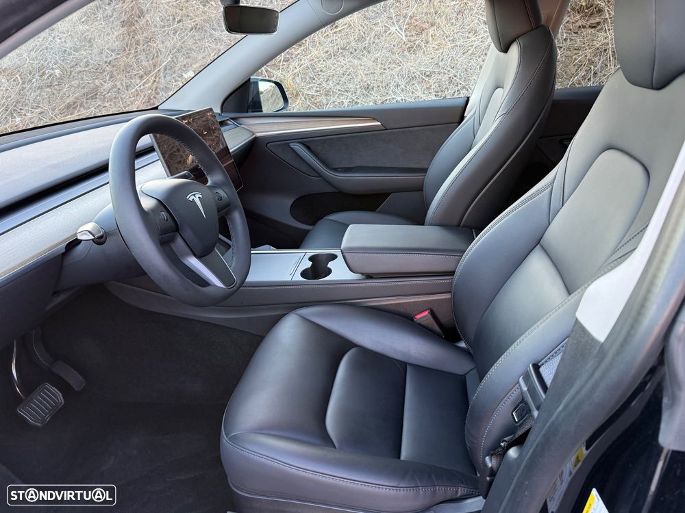 Tesla Model Y Standard - 19