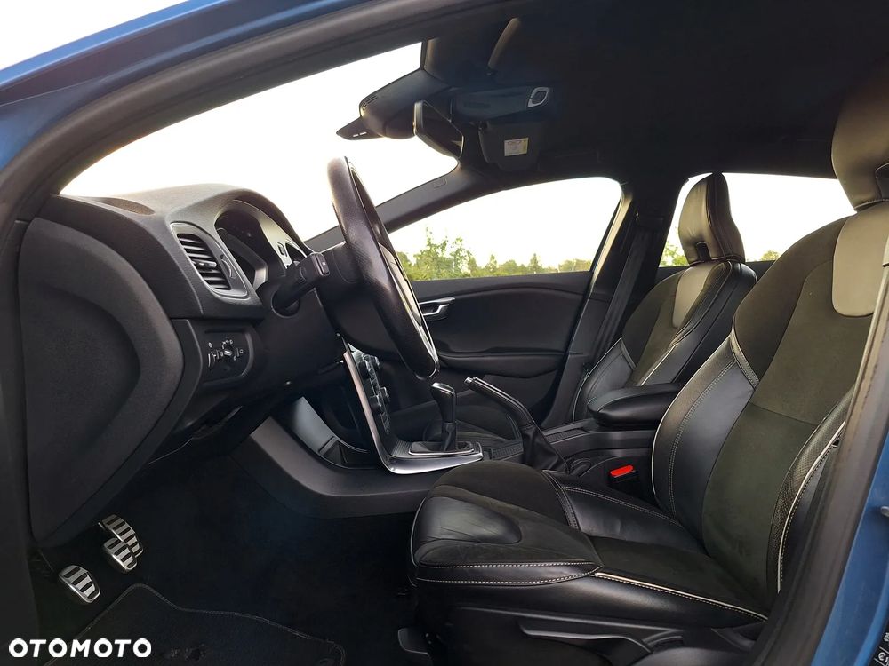Volvo V40 D3 RDesign - 18
