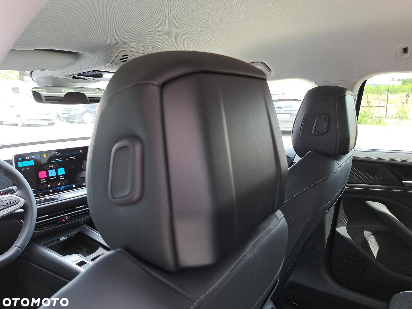 Volkswagen Passat - 29