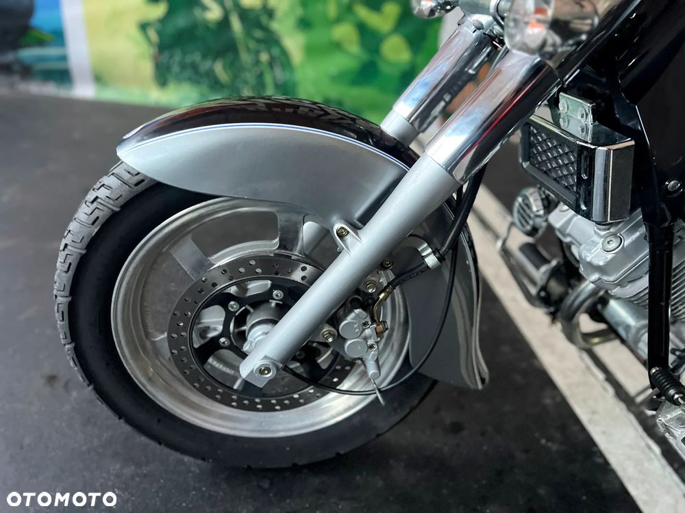 Hyosung GV - 18
