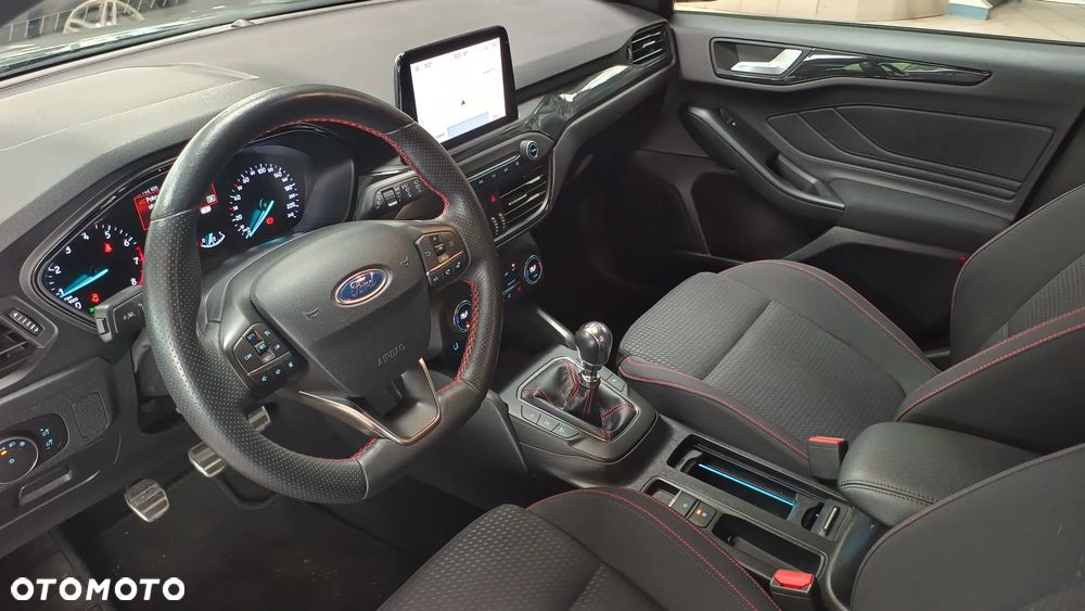 Ford Focus 1.5 EcoBoost ST-Line - 7