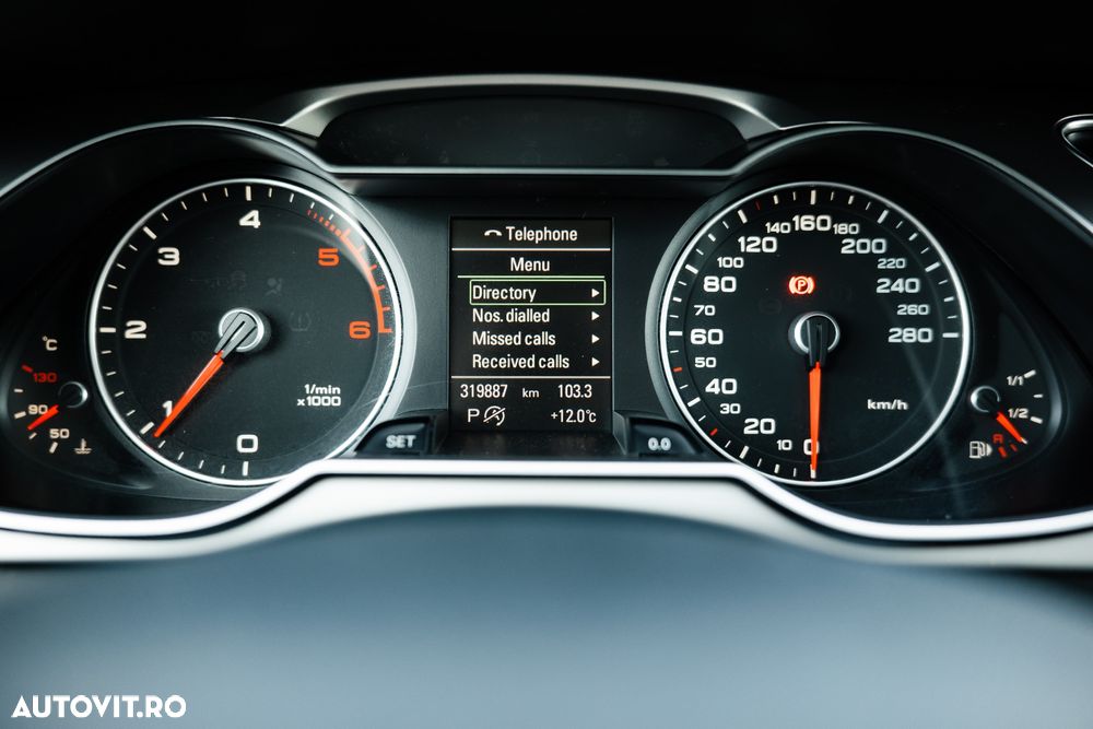 Audi A4 2.0 TDI DPF multitronic Ambiente - 37
