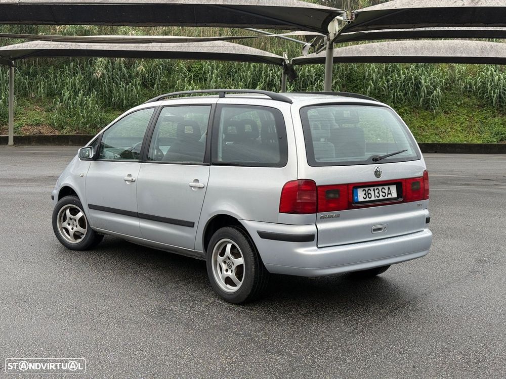 VW Sharan - 4