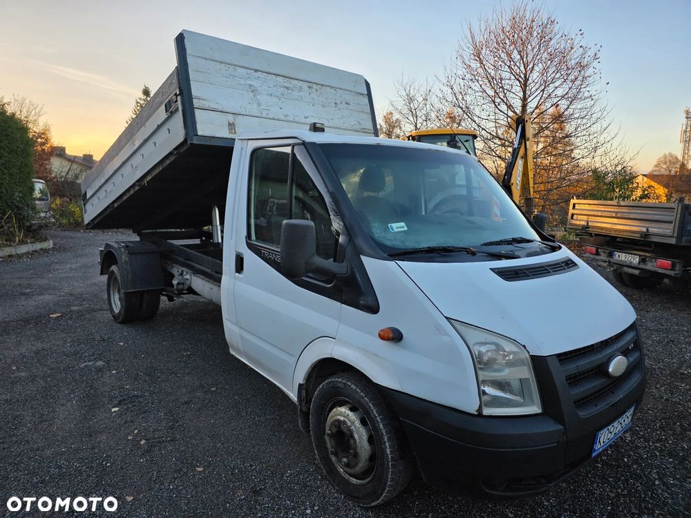 Ford Transit - 1