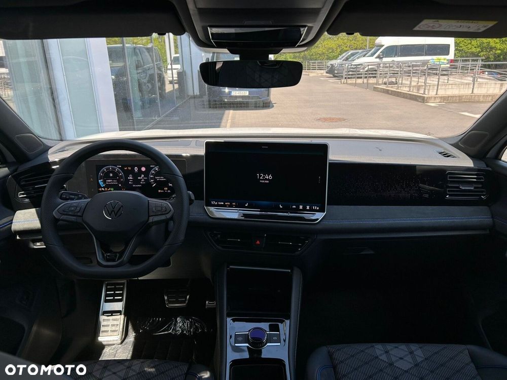 Volkswagen Tiguan - 5