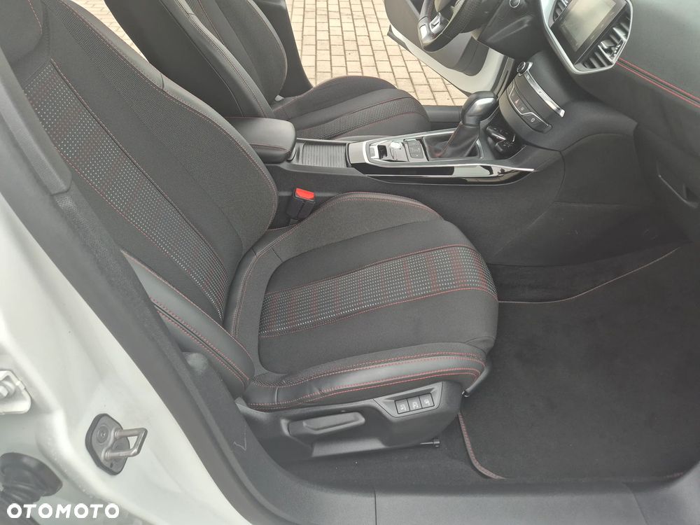 Peugeot 308 BlueHDi 150 EAT6 Stop & Start GT-Line Edition - 18
