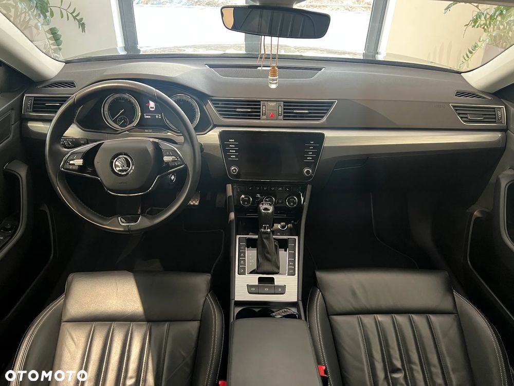 Skoda Superb 1.4 TSI Plug-In Hybrid Ambition DSG - 12