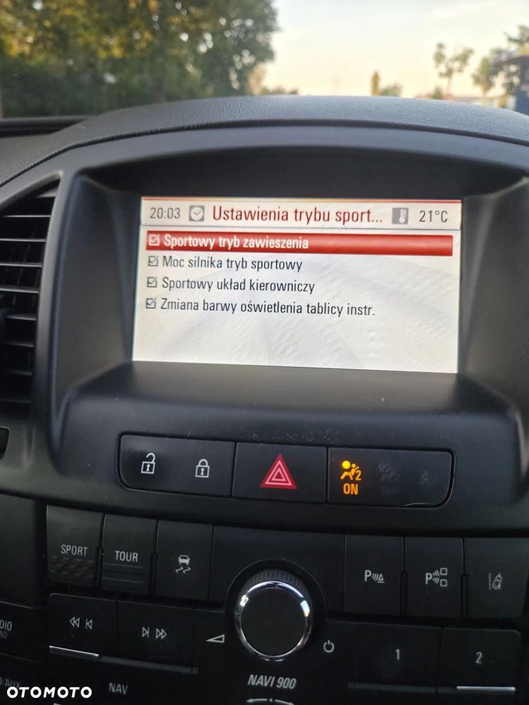 Opel Insignia - 32