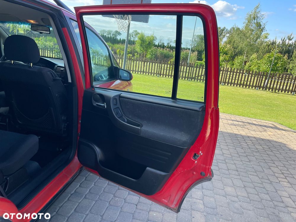 Opel Zafira 1.6 16V Elegance - 27