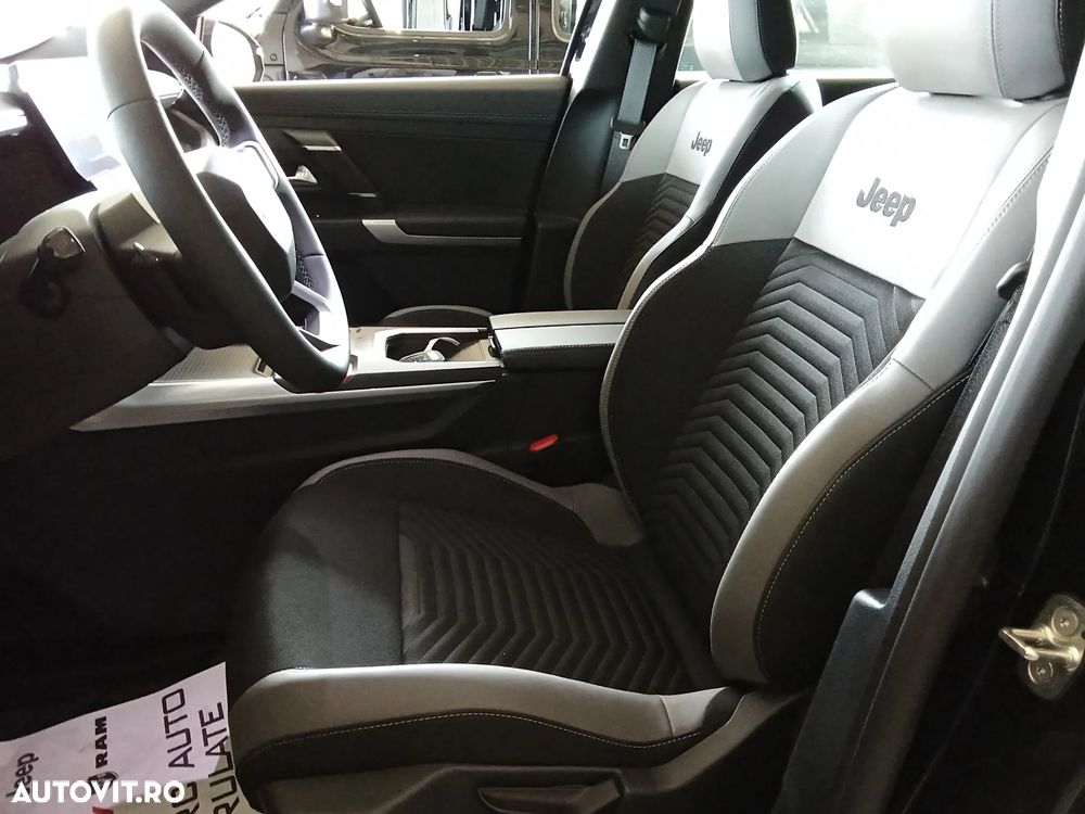 Jeep Compass 1.2 FWD MHEV DCT6 Altitude - 11
