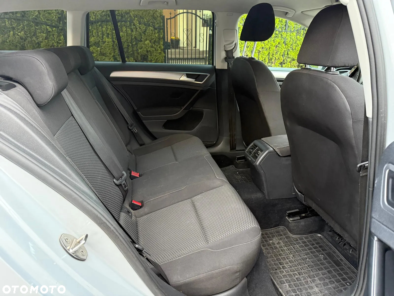 Volkswagen Golf VII 1.6 TDI BMT Start - 23
