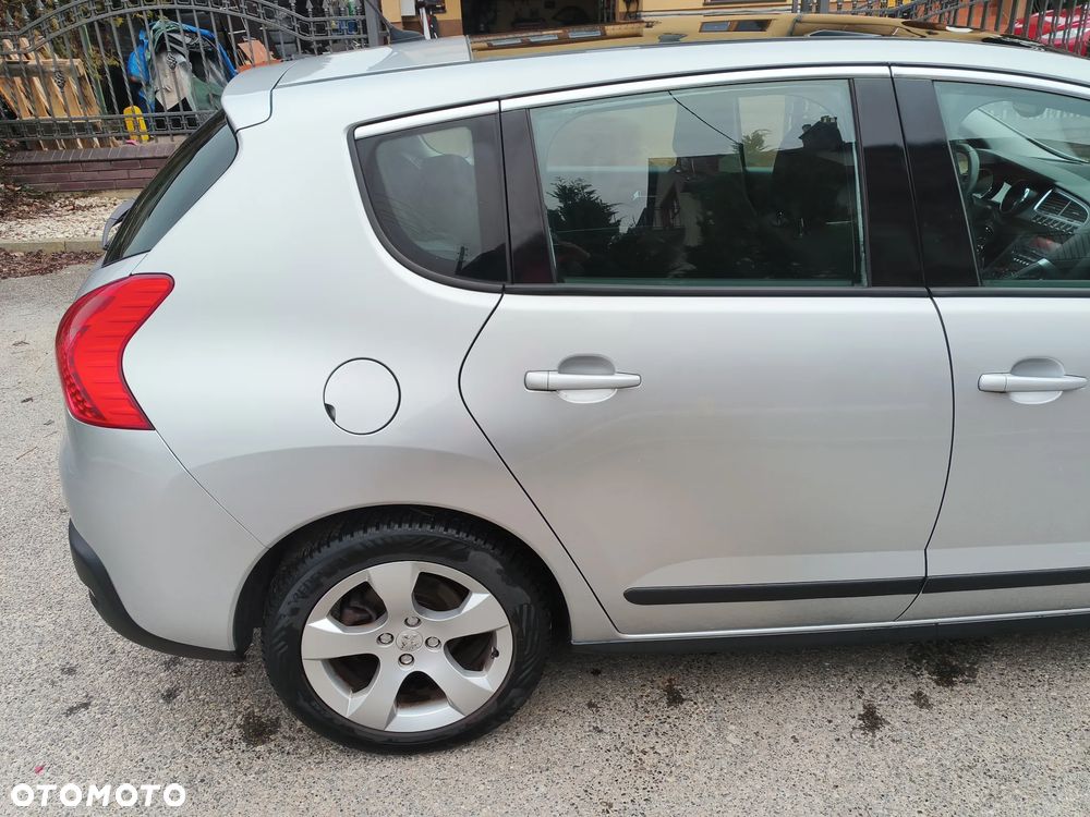 Peugeot 3008 1.6 Premium - 35