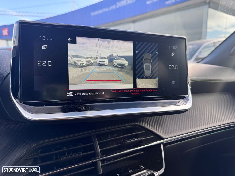 Peugeot 2008 1.2 PureTech GT Line EAT8 - 13