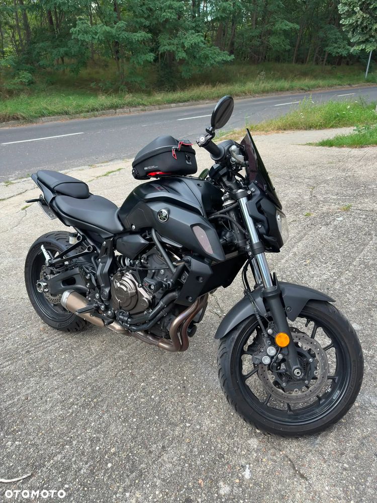 Yamaha MT - 3