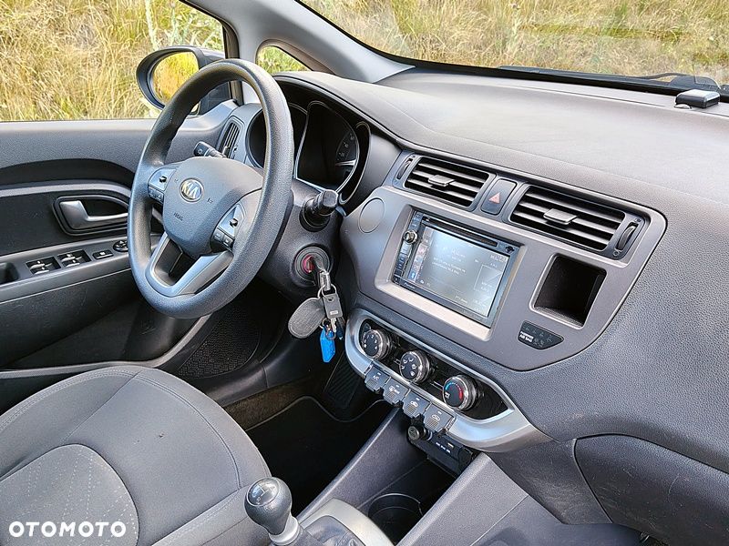 Kia Rio 1.2 Dream-Team Edition - 8