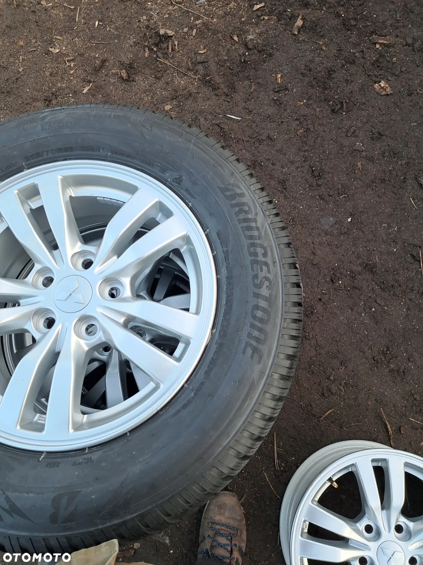 Felgi koła zimowe Mitsubishi Eclipse Cross 6.5Jx16H2 ET 38 215/70R16 100T Bridgestone Blizzak LM005 DOT 2020 2020 Rok J16x6.1/2J ET 38 - 2