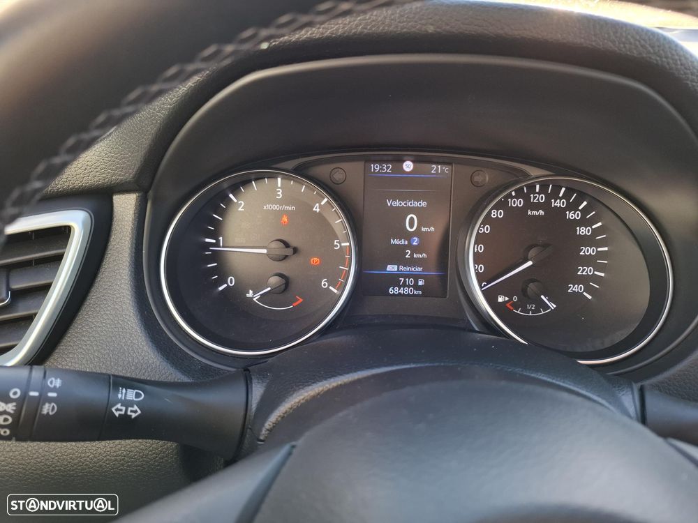 Nissan Qashqai 1.5 dCi N-Connecta J18 - 7