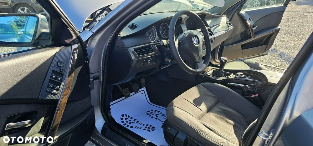 BMW Seria 5 - 22