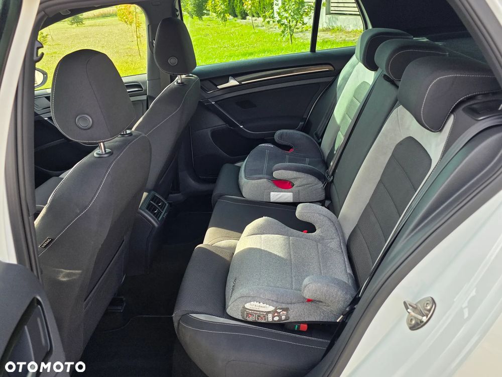 Volkswagen Golf 2.0 TSI BMT 4Mot R - 12