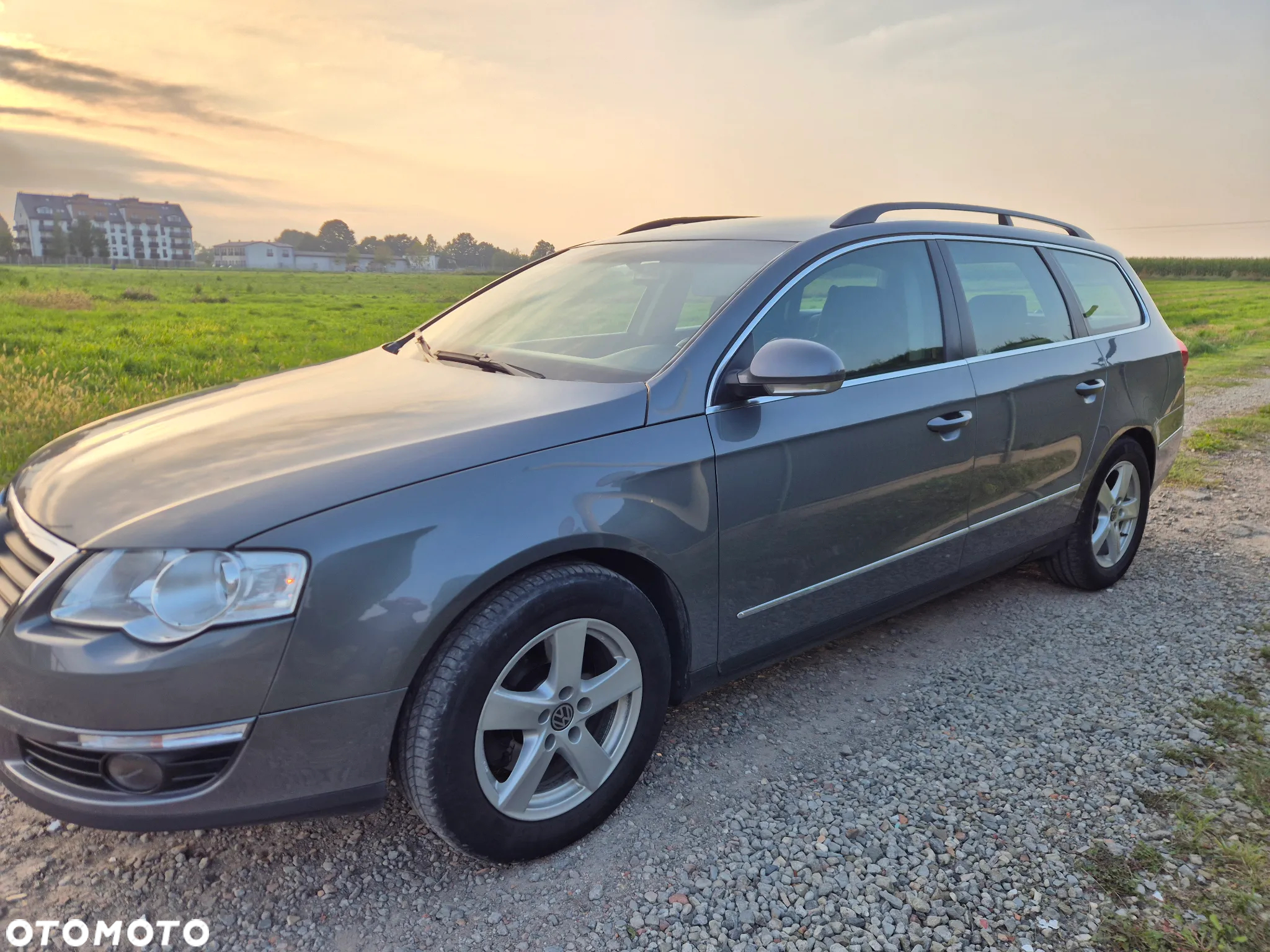 Volkswagen Passat 2.0 TDI DPF Comfortline - 4