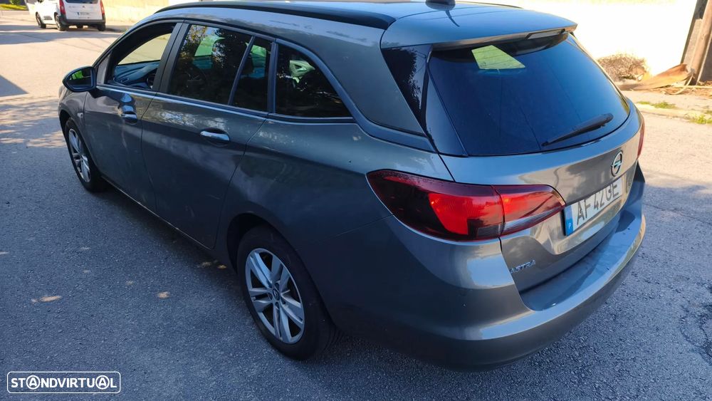 Opel Astra Sports Tourer 1.5 D Ultimate S/S - 10