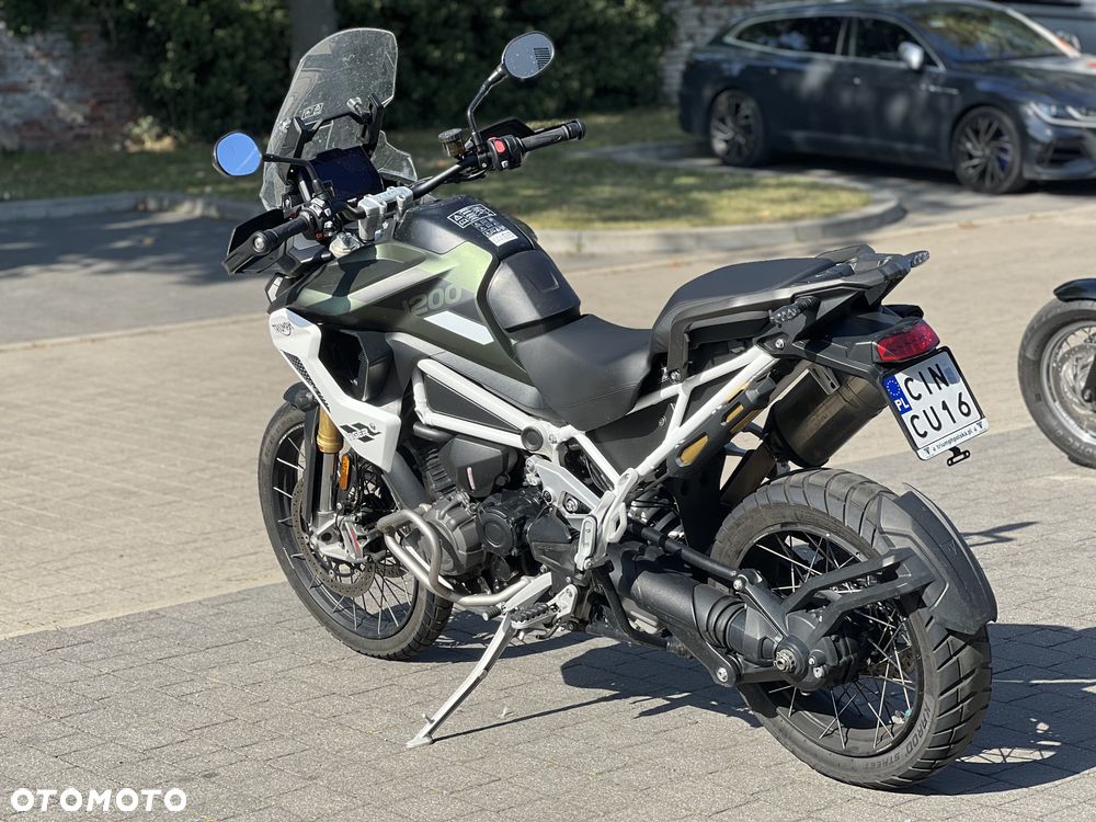Triumph Tiger - 4