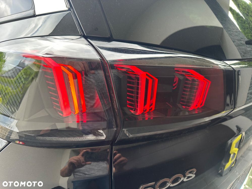 Peugeot 5008 - 13
