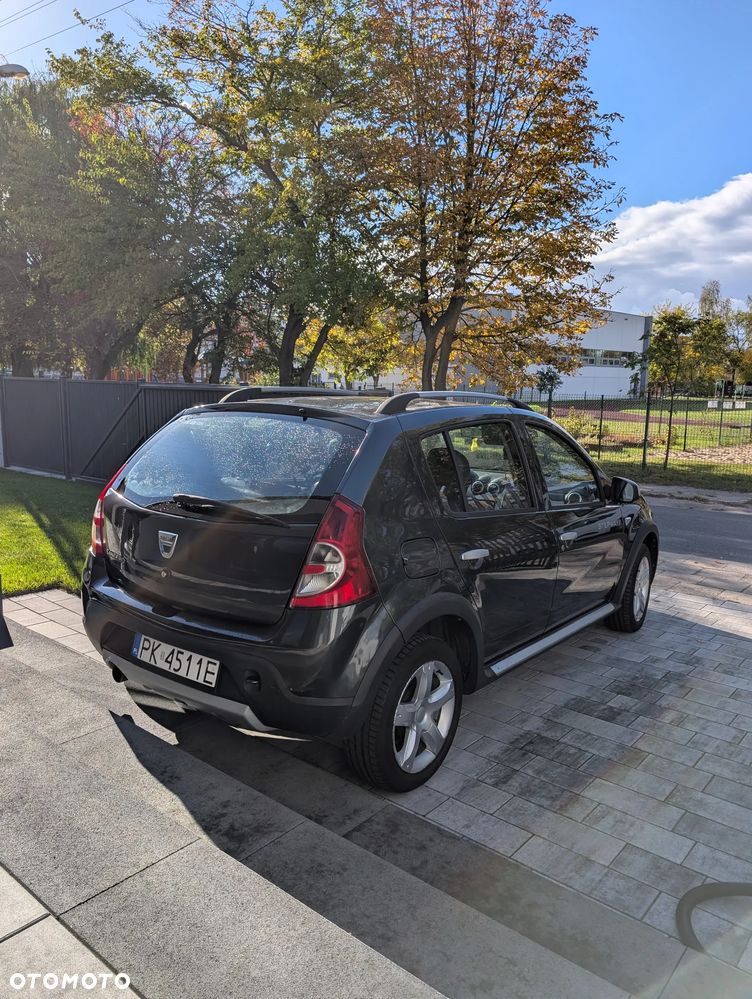 Dacia Sandero Stepway2 1.6 - 6