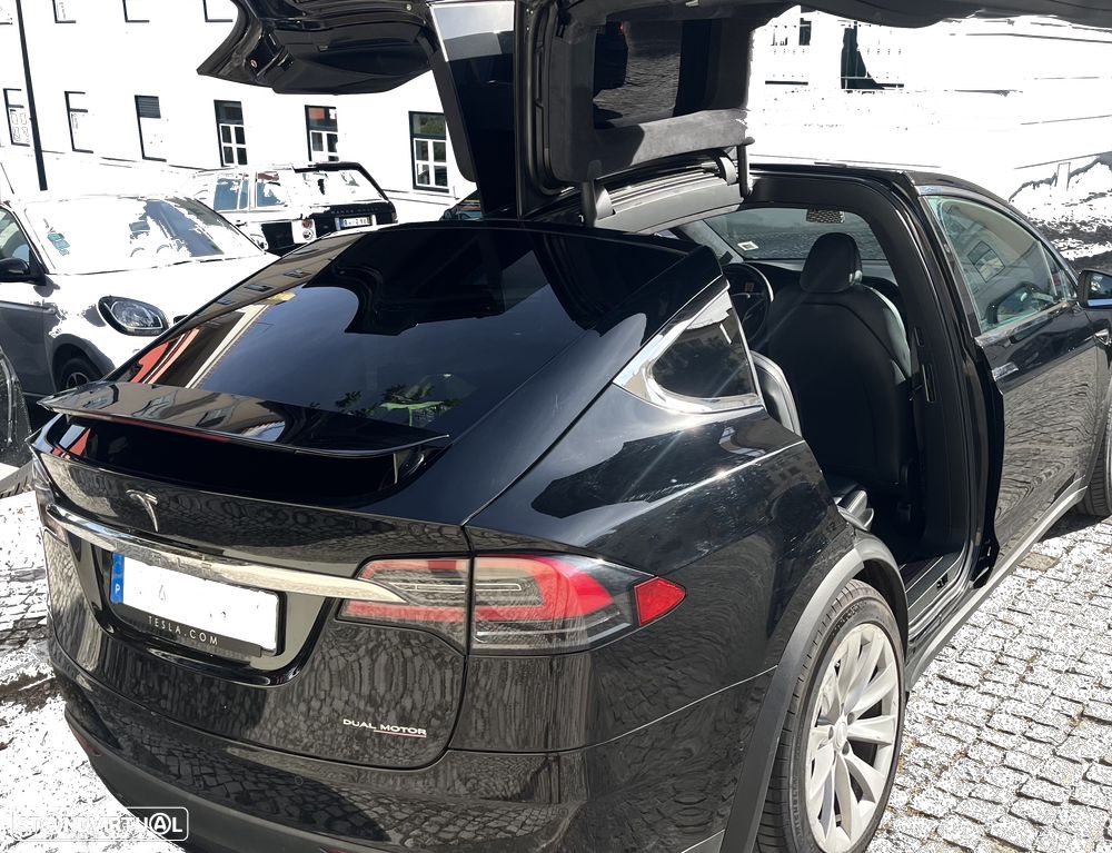 Tesla Model X P100D - 5