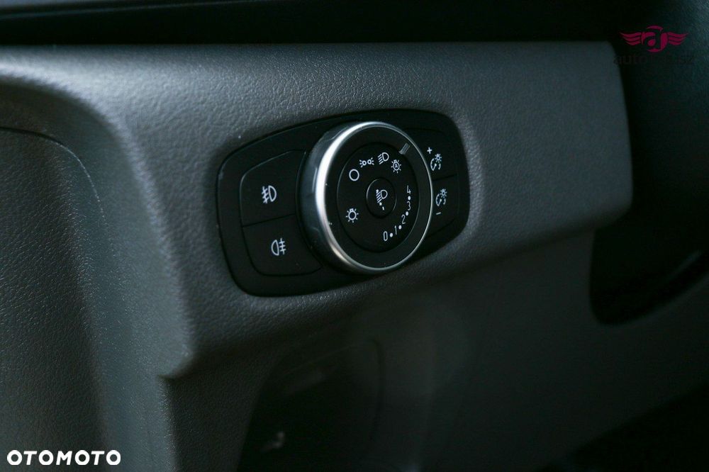 Ford Transit Custom - 14