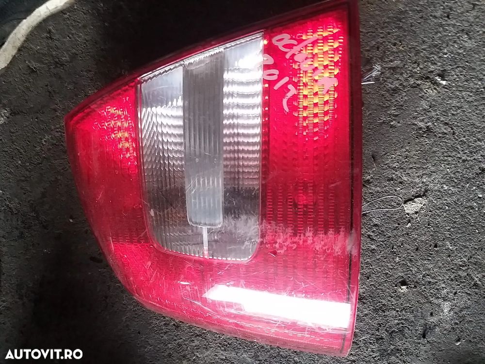 Stop Stanga pentru Skoda Octavia 2 Facelift din 2012 - 1