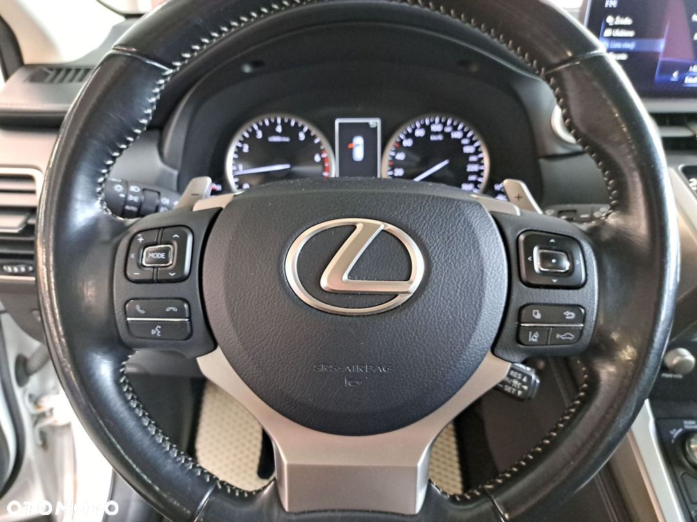 Lexus NX 300 Optimum AWD - 32