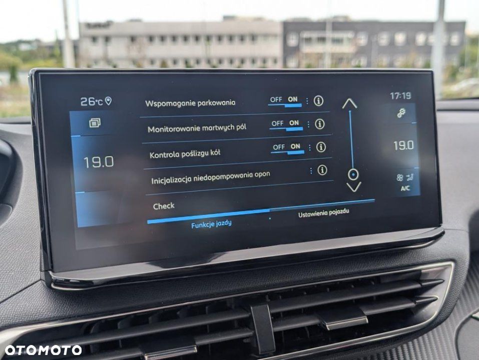 Peugeot 5008 - 25