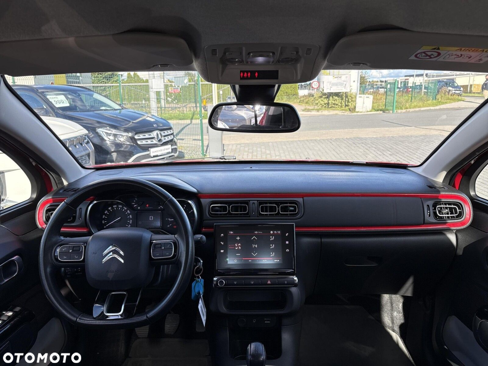 Citroën C3 1.2 PureTech Shine - 19
