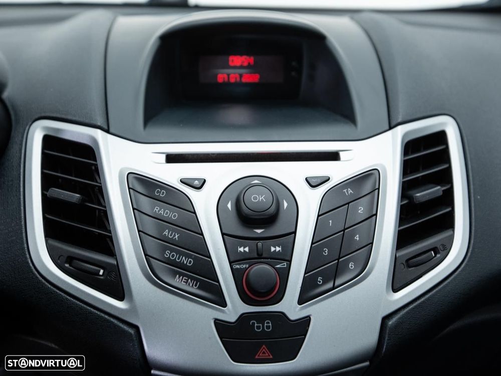 Ford Fiesta - 16