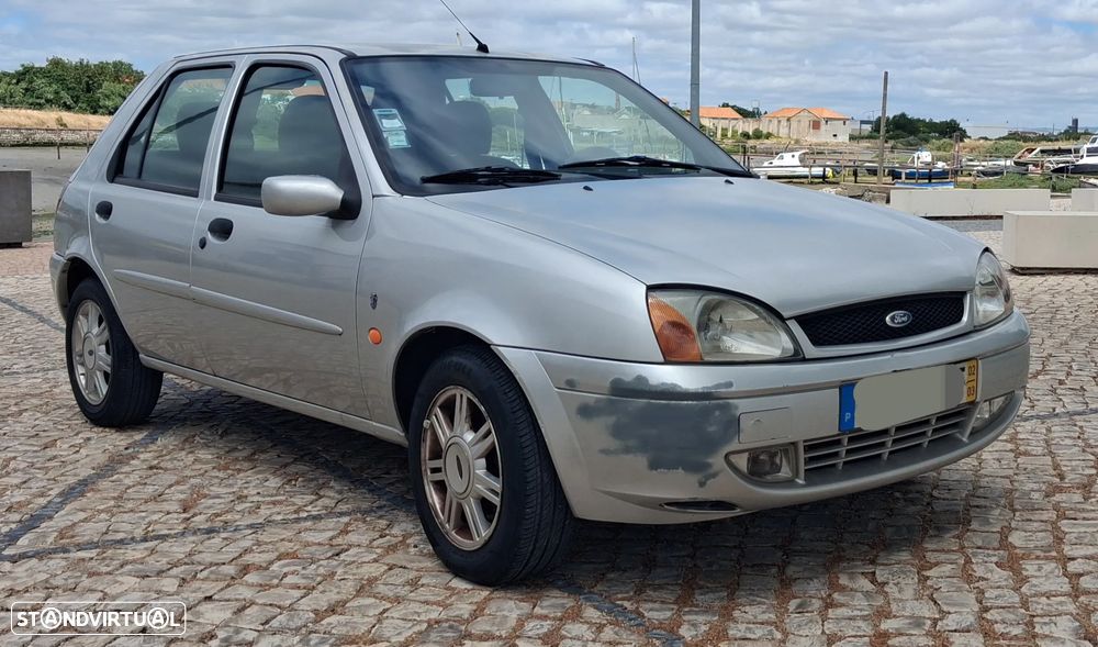 Ford Fiesta 1.25 Ghia - 3
